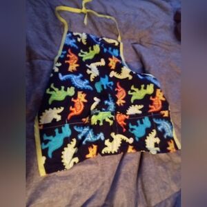 Dino apron with pockets
